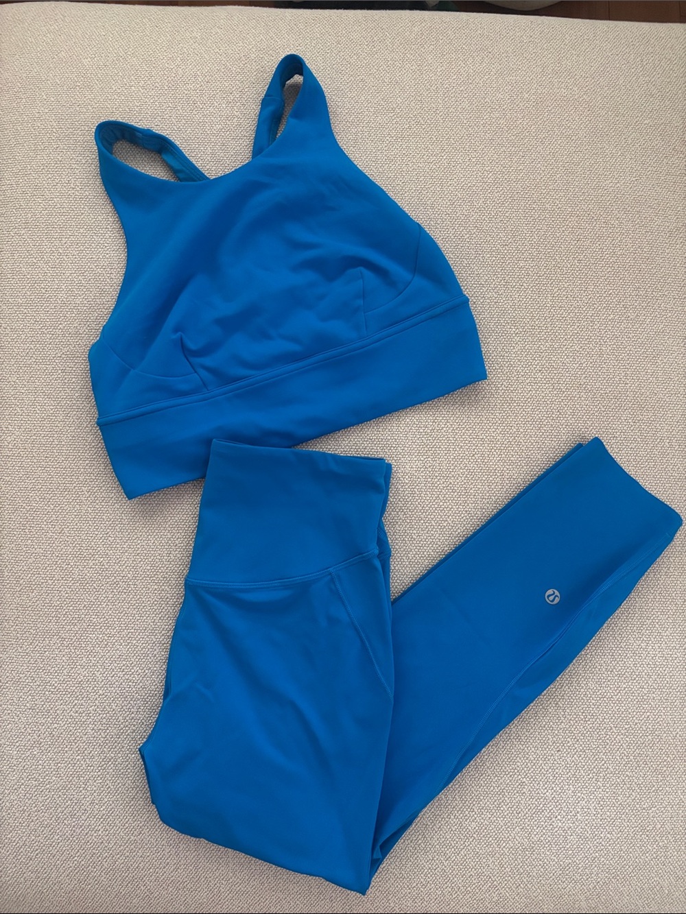 Lululemon Workout Set- Size 6 Top and Size 4 Leggings